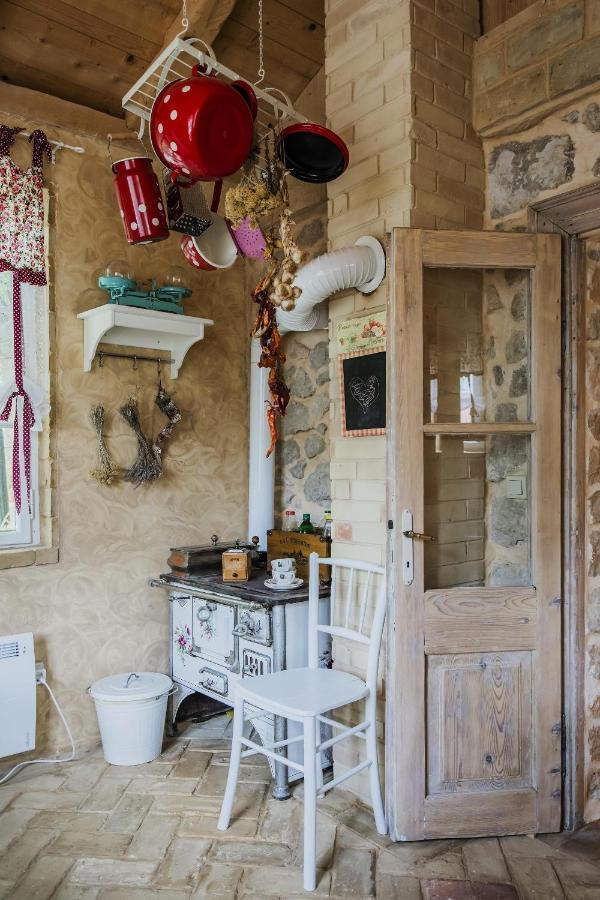 Villa Festina Lente - Cosy & Authentic Villa With Private Heated Pool Dobrinj Exterior foto